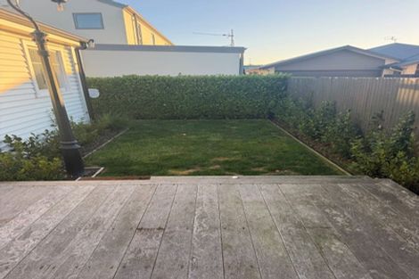 Photo of property in 181 Geraldine Street, Edgeware, Christchurch, 8013
