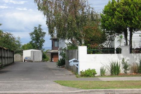 Photo of property in 1/41 Toroa Street, Torbay, Auckland, 0630