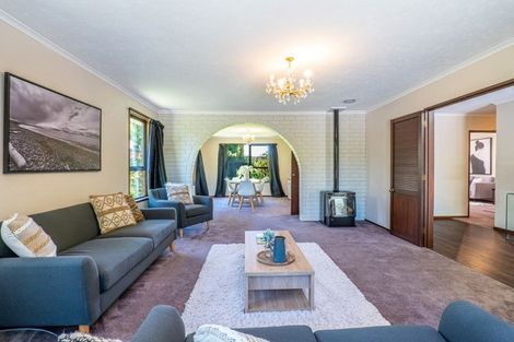 Photo of property in 12 Felstead Place, Avonhead, Christchurch, 8042