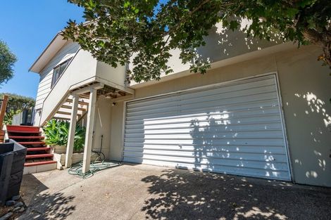 Photo of property in 32 Lansdowne Crescent, Glenview, Hamilton, 3206