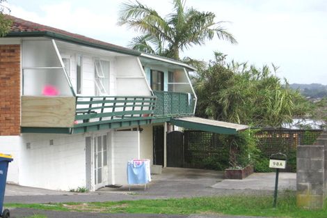 Photo of property in 1/98 Te Atatu Road, Te Atatu South, Auckland, 0610