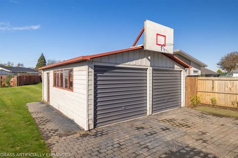 Photo of property in 14 Rowcliffe Crescent, Avonside, Christchurch, 8061