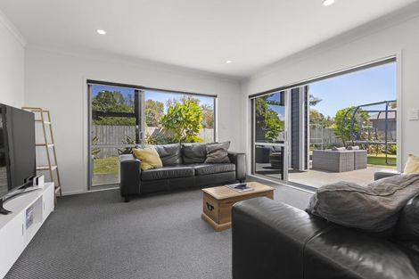 Photo of property in 518a Manutahi Road, Lepperton, New Plymouth, 4373