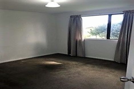 Photo of property in 2/63 Redcrest Avenue, Red Hill, Papakura, 2110