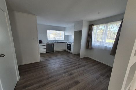 Photo of property in 1/5 Myna Place, Weymouth, Auckland, 2103