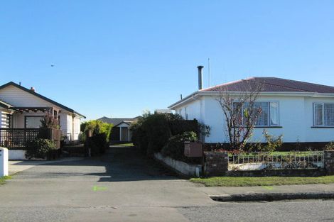 Photo of property in 178 Palmers Road, New Brighton, Christchurch, 8083