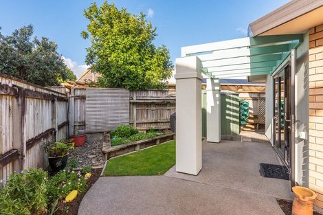 Photo of property in 1 Quadrant Heights, Paraparaumu, 5032