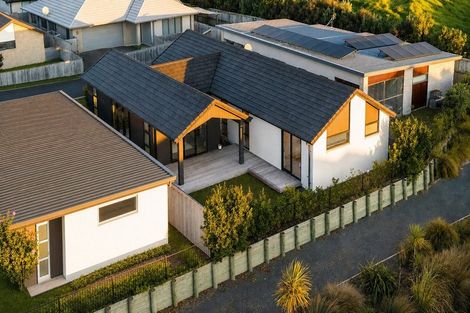 Photo of property in 56 Dunkeld Drive, Papamoa, 3118