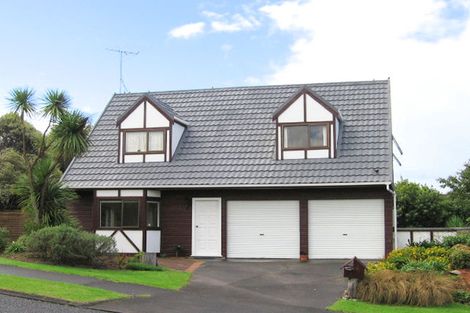 Photo of property in 2/4 Regia Close, Half Moon Bay, Auckland, 2012