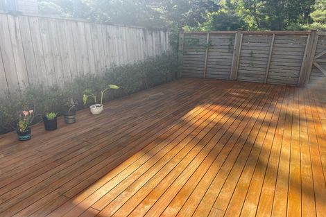 Photo of property in 58 Harrowglen Drive, Northcross, Auckland, 0630