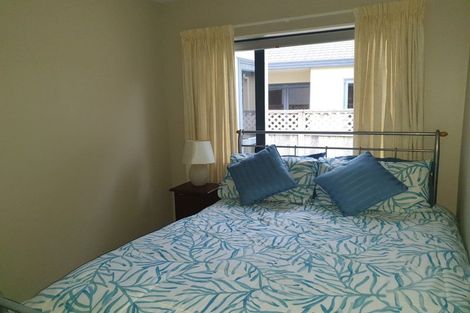 Photo of property in 74 Samwell Drive, Whitby, Porirua, 5024