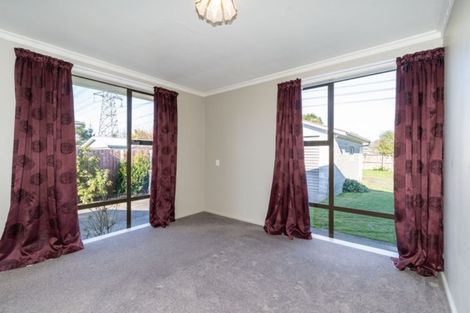 Photo of property in 10 Maple Street, Bishopdale, Christchurch, 8053