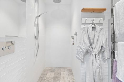 Photo of property in The Sands Apartments, 13/47 The Strand, Takapuna, Auckland, 0622