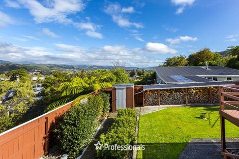 Photo of property in 19 Sunnyview Drive, Brown Owl, Upper Hutt, 5018