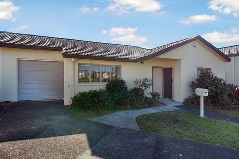 Photo of property in 8 Lockington Avenue, Henderson, Auckland, 0612