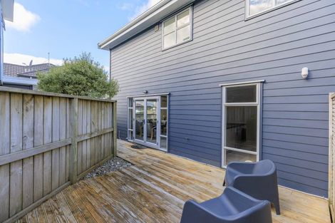 Photo of property in 10 Erlestoke Crescent, Churton Park, Wellington, 6037