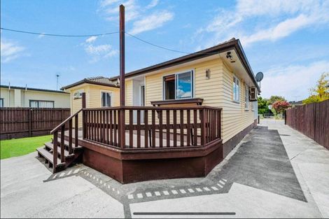 Photo of property in 9 Mcentee Street, Papakura, 2110