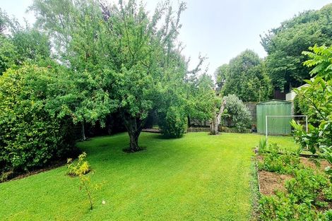 Photo of property in 30 Margaret Road, Raumati Beach, Paraparaumu, 5032