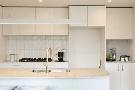 Photo of property in 9 Samuel Place, Terrace End, Palmerston North, 4410