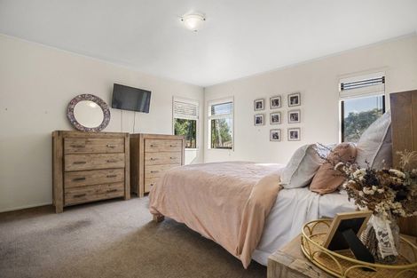 Photo of property in 2 Litchfield Place, Clarks Beach, 2122