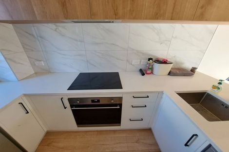 Photo of property in 3/6 Kereru Street, Henderson, Auckland, 0612