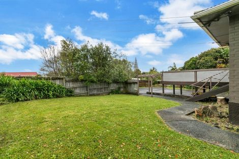 Photo of property in 51 Tirimoana Road, Te Atatu South, Auckland, 0602