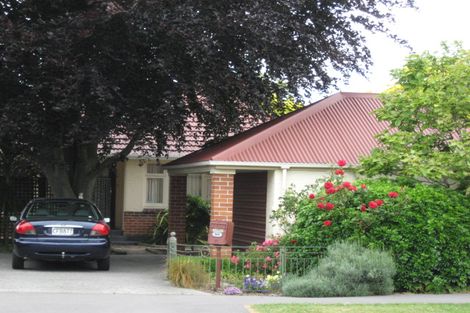 Photo of property in 80 Withells Road, Avonhead, Christchurch, 8042