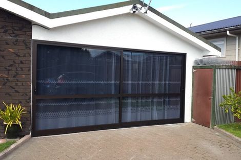 Photo of property in 1 Avon Terrace, Taradale, Napier, 4112