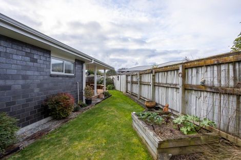 Photo of property in 22 Austin Reid Avenue, Carterton, 5713