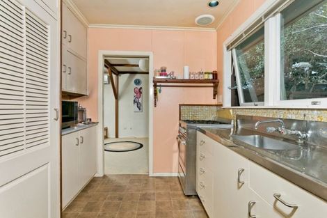 Photo of property in 1/178 Archers Road, Glenfield, Auckland, 0629