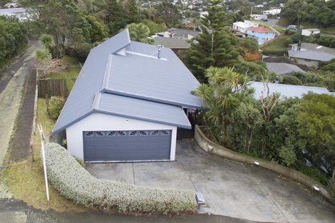 Photo of property in 6 Gurkha Crescent, Khandallah, Wellington, 6035