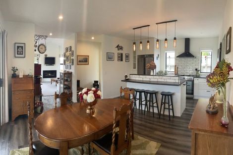 Photo of property in 30b Redwood Crescent, Hurdon, New Plymouth, 4310