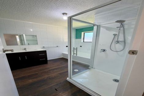 Photo of property in 47 Omapere Street, Whitby, Porirua, 5024