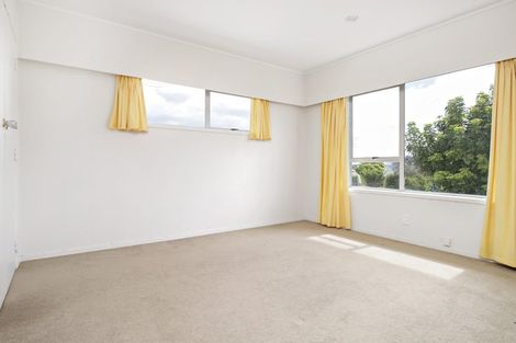 Photo of property in 21 Priestley Drive, Bucklands Beach, Auckland, 2014