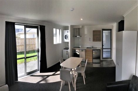 Photo of property in 2/28 Beatty Street, Melville, Hamilton, 3206