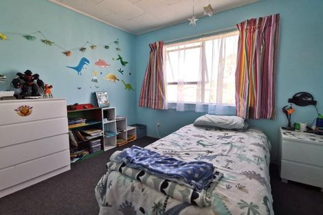 Photo of property in 28 Manaia View Road, One Tree Point, 0118