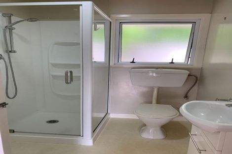 Photo of property in 2/32 Sydney Street, Hauraki, Auckland, 0622