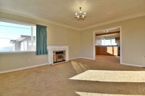 Photo of property in 131 Easther Crescent, Kew, Dunedin, 9012