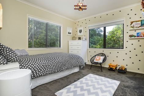 Photo of property in 30 Foster Avenue, Huia, Auckland, 0604