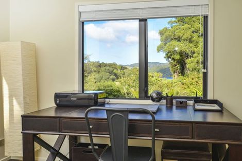 Photo of property in 30 Foster Avenue, Huia, Auckland, 0604