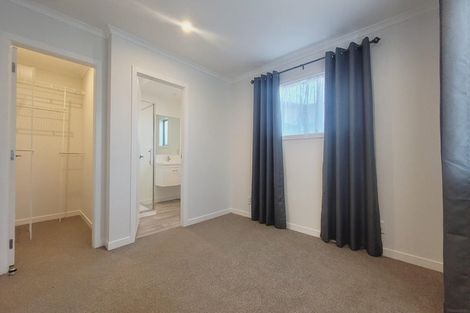 Photo of property in 26 Karearea Avenue, Kenepuru, Porirua, 5022