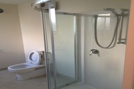 Photo of property in 33 Grove Road, Addington, Christchurch, 8024