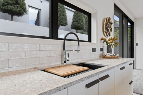 Photo of property in 73a Lake Domain Drive, Frankton, Hamilton, 3204