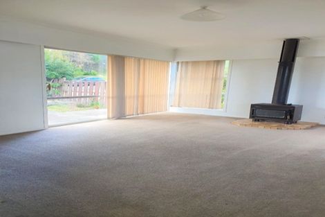 Photo of property in 14 Zita Maria Drive, Massey, Auckland, 0614