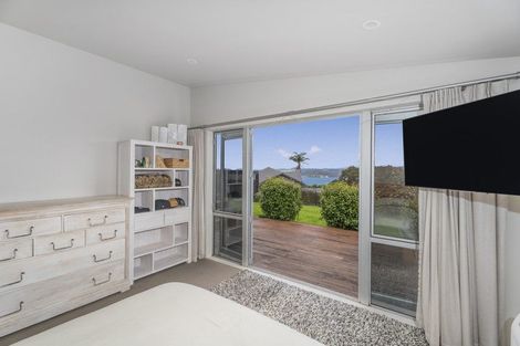 Photo of property in 50 Tarapatiki Drive, Whitianga, 3510