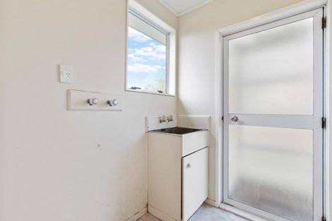 Photo of property in 2/72 Palmers Road, Clendon Park, Auckland, 2103