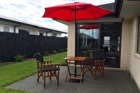 Photo of property in 12 Weruweru Street, Marshland, Christchurch, 8083