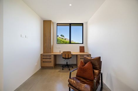 Photo of property in 83 Sicilian Lane, Lake Hayes, Queenstown, 9371