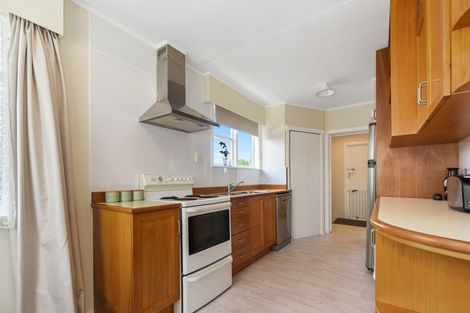 Photo of property in 41 Avalon Drive, Nawton, Hamilton, 3200