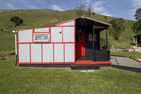 Photo of property in 727 Mikimiki Road, Mikimiki, Masterton, 5881